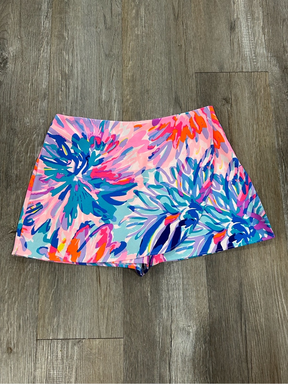 Lilly Pulitzer Vibrant Pink Blue Floral Print Skort Shorts Veri Off Tropic sz 6